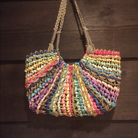 Handbags - Colorful straw bag